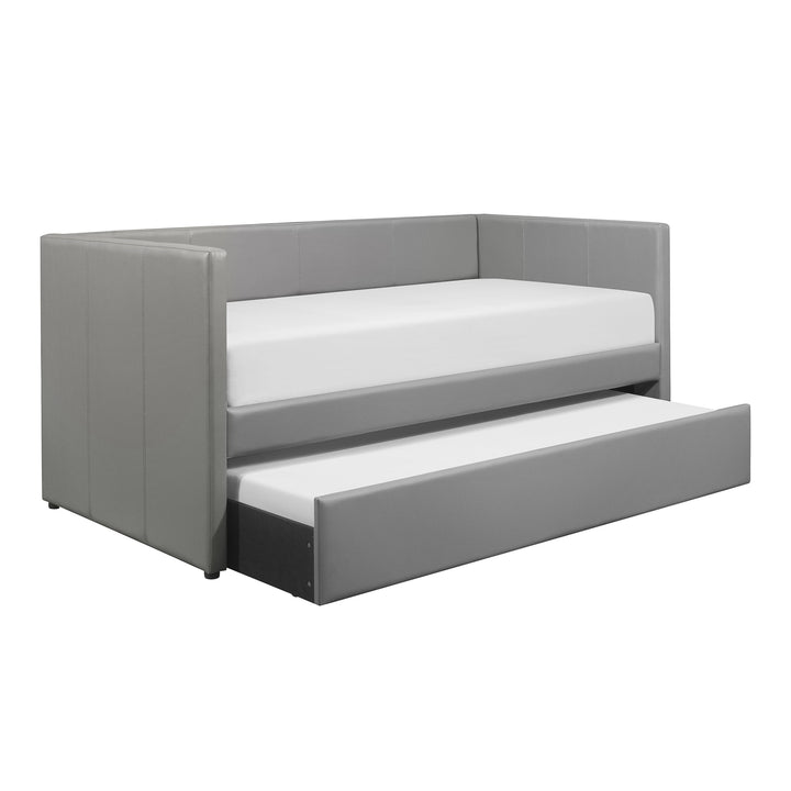 Daybed with Trundle